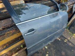 
										VW Jobb első Ajtó (Részeivel) full									