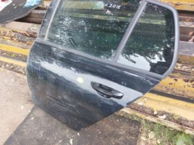 VW Bal hátsó Ajtó (Részeivel)
