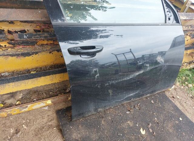 
								VW Jobb első Ajtó (Részeivel) full									