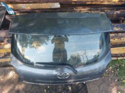 
										TOYOTA Csomagtérajtó (Részeivel) full									