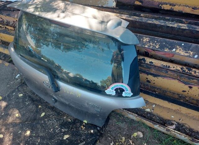 
								TOYOTA Csomagtérajtó (Részeivel) full									