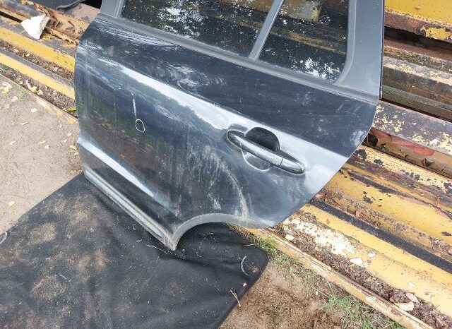 
								HYUNDAI Bal hátsó Ajtó (Részeivel) full									