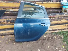 OPEL Bal hátsó Ajtó (Részeivel)