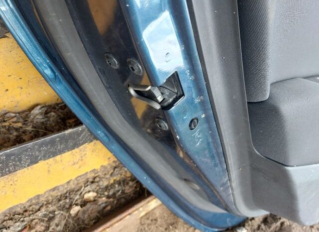 
								OPEL Bal hátsó Ajtó (Részeivel) full									