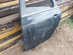 
										OPEL Bal hátsó Ajtó (Részeivel) full									