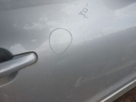 SUZUKI Jobb első Ajtó (Részeivel)