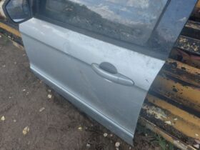 FORD Bal első Ajtó (Részeivel)