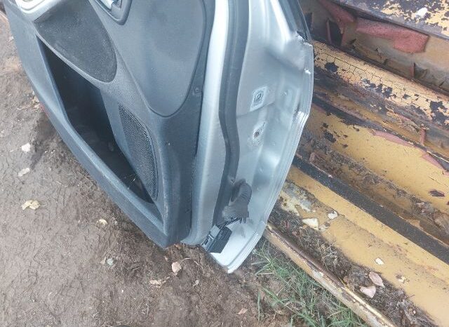 
								FORD Bal első Ajtó (Részeivel) full									