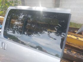 HYUNDAI Bal Tolóajtó (Részeivel)
