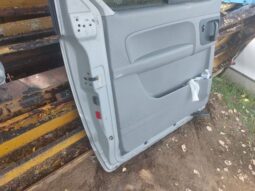 
										HYUNDAI Bal Tolóajtó (Részeivel) full									