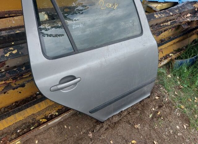 
								SKODA Jobb hátsó Ajtó (Részeivel) full									