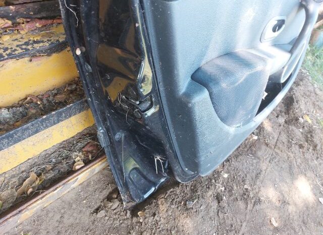 
								RENAULT Bal első Ajtó (Részeivel) full									