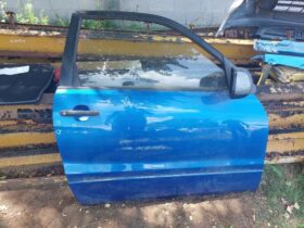 SUZUKI Jobb első Ajtó (Részeivel)