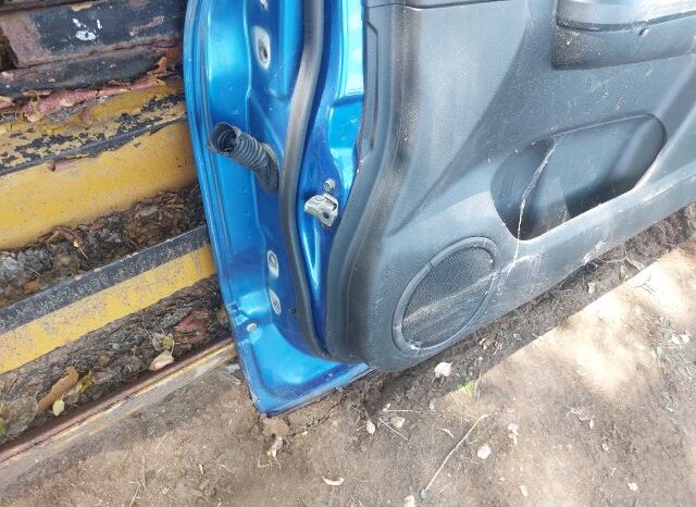 
								SUZUKI Jobb első Ajtó (Részeivel) full									