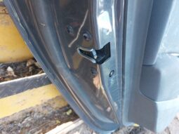 
										OPEL Bal hátsó Ajtó (Részeivel) full									
