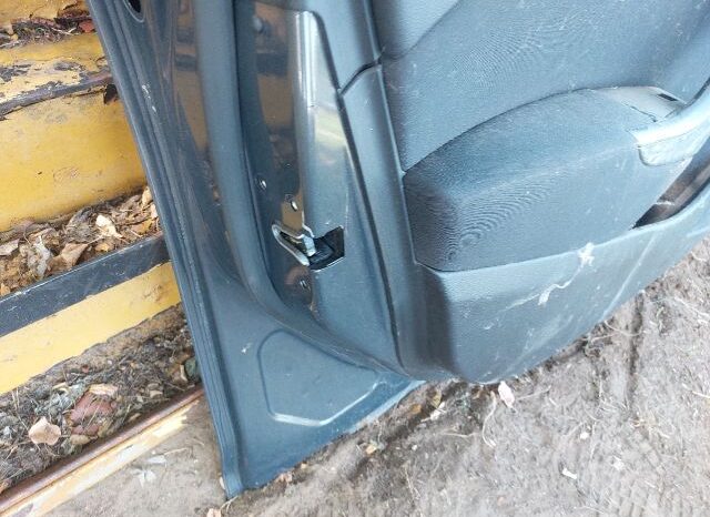 
								OPEL Bal első Ajtó (Részeivel) full									