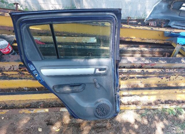 
								SUZUKI Bal hátsó Ajtó (Részeivel) full									