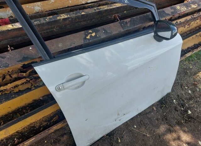 
								SEAT Jobb első Ajtó (Részeivel) full									