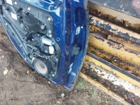 VW Bal hátsó Ajtó (Részeivel)