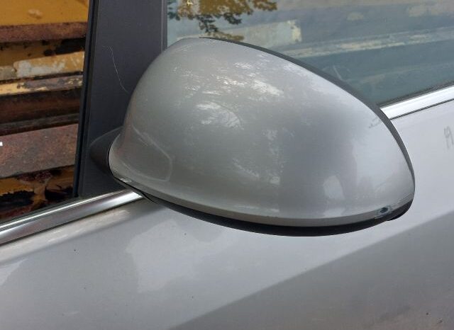 
								OPEL Bal első Ajtó (Részeivel) full									