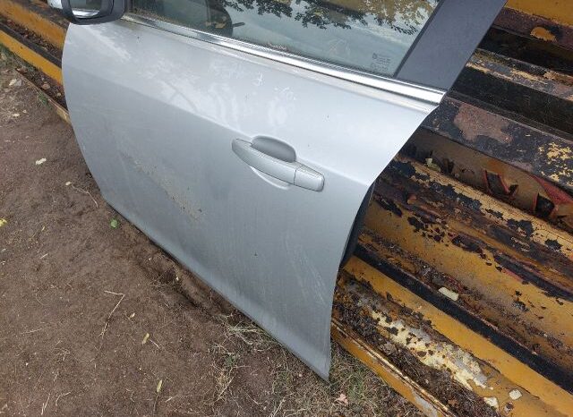 
								OPEL Bal első Ajtó (Részeivel) full									