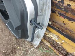 
										OPEL Bal első Ajtó (Részeivel) full									