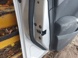 
										OPEL Bal első Ajtó (Részeivel) full									