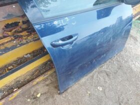 VW Jobb első Ajtó (Részeivel)