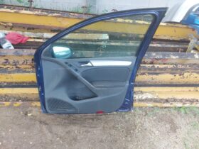 VW Jobb első Ajtó (Részeivel)