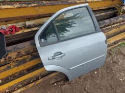 
										FORD Jobb hátsó Ajtó (Részeivel) full									