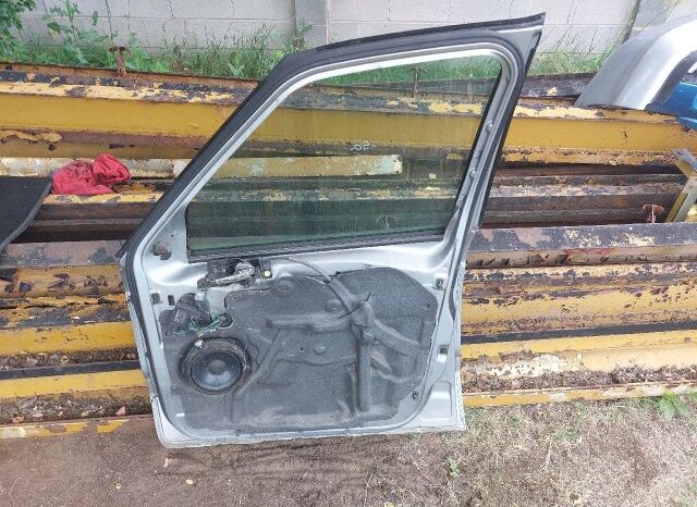 
								FORD Jobb első Ajtó (Részeivel) full									