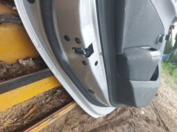 
										OPEL Bal hátsó Ajtó (Részeivel) full									