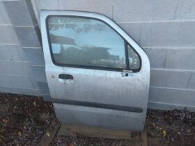 OPEL Jobb első Ajtó (Részeivel)