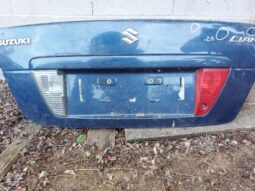 
										SUZUKI Csomagtérajtó (Részeivel) full									