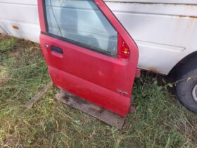 SUZUKI Jobb első Ajtó (Részeivel)