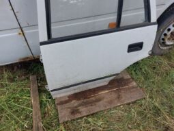 
										SUZUKI Bal hátsó Ajtó (Részeivel) full									