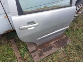 VW Jobb hátsó Ajtó (Részeivel)
