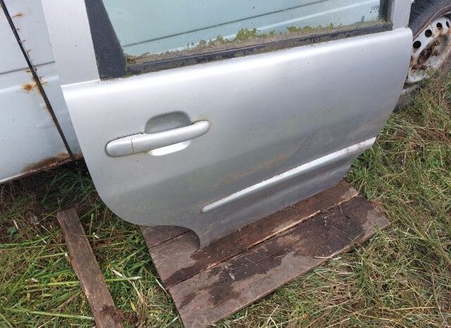 
								VW Jobb hátsó Ajtó (Részeivel) full									