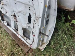 
										SUZUKI Bal első Ajtó (Üres lemez) full									