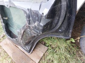 FORD Jobb hátsó Ajtó (Üres lemez)