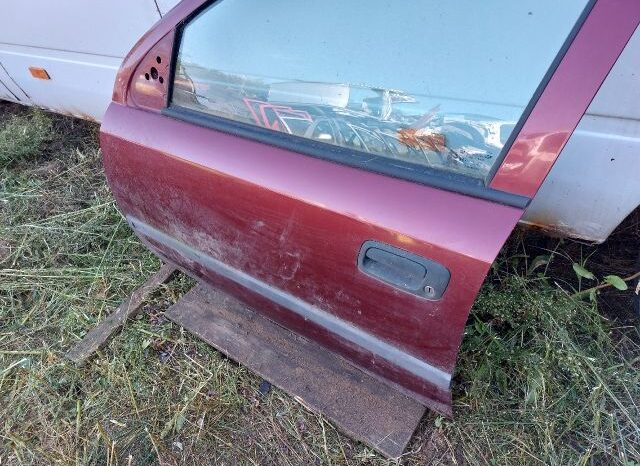 
								OPEL Bal első Ajtó (Részeivel) full									