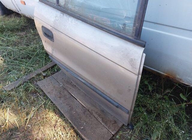 
								OPEL Jobb hátsó Ajtó (Részeivel) full									