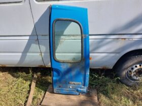 RENAULT Jobb Csomagtérajtó (Részeivel)