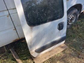 RENAULT Jobb Tolóajtó (Részeivel)