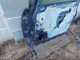 OPEL Jobb első Ajtó (Részeivel)