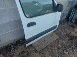 
										RENAULT Jobb első Ajtó (Részeivel) full									