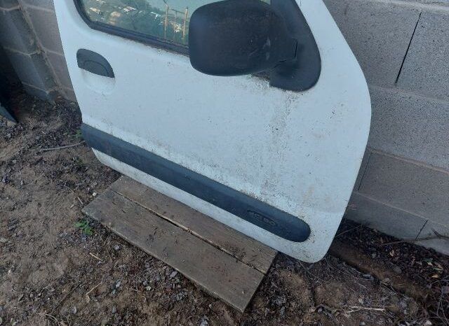 
								RENAULT Jobb első Ajtó (Részeivel) full									