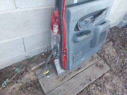 
										MITSUBISHI Jobb hátsó Ajtó (Részeivel) full									