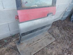 
										MITSUBISHI Bal hátsó Ajtó (Részeivel) full									