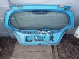 
										DAEWOO Csomagtérajtó (Részeivel) full									